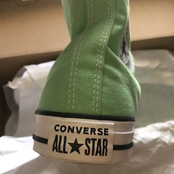 Brand New Converse - Picture 2 of 4